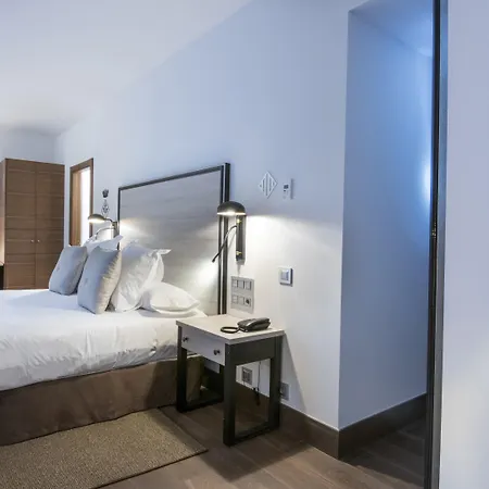 Hotel Del Roser De